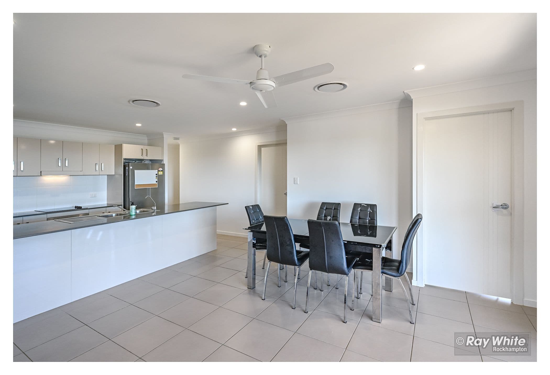 8 Argan Close, Norman Gardens QLD 4701, Norman Gardens - Thumbnail 4