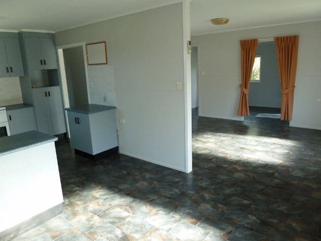 31 Daniel Street, North Mackay QLD 4740, North Mackay - Thumbnail 6