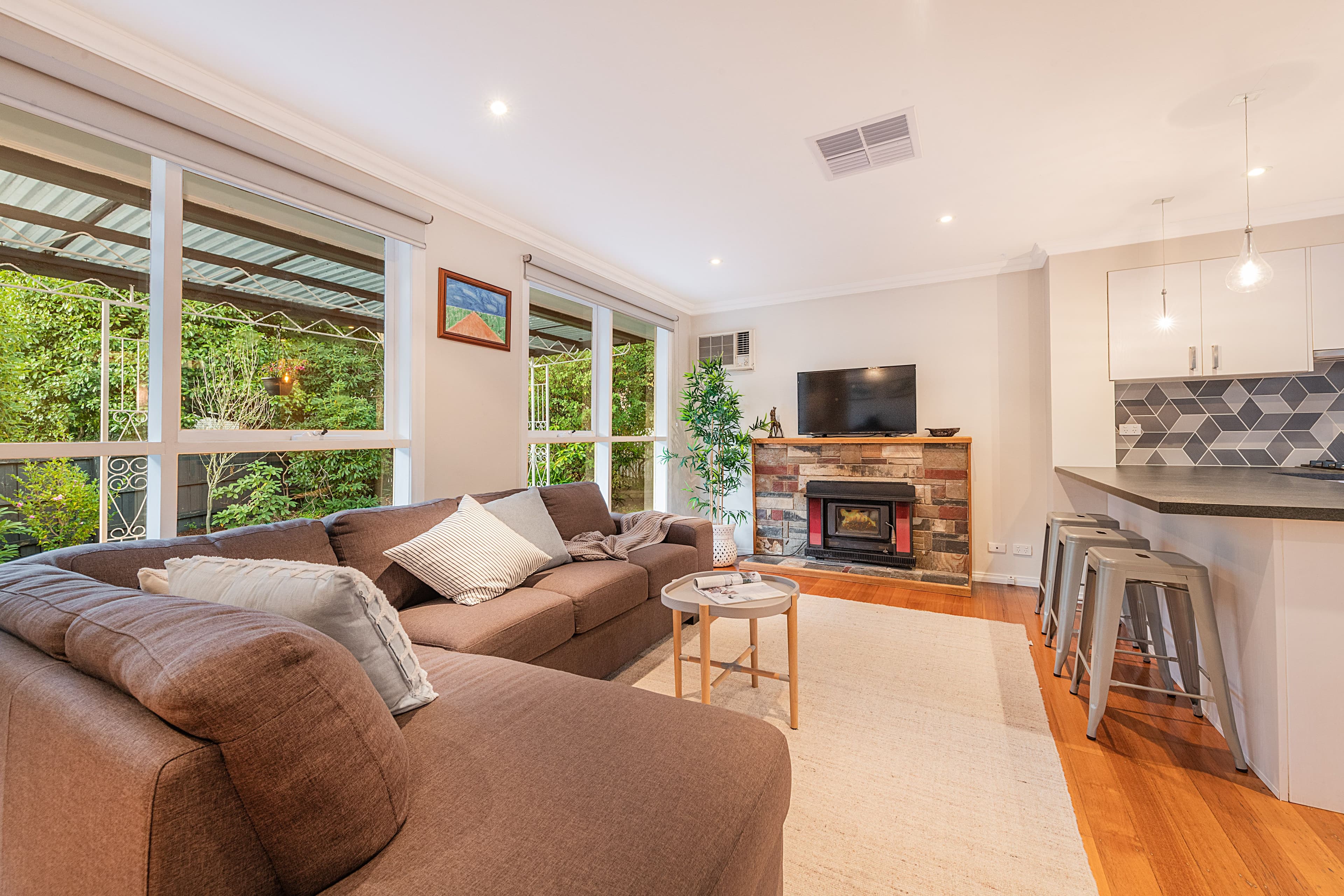 5 Vaughan Road, Ferntree Gully VIC 3156, Ferntree Gully - Thumbnail 3