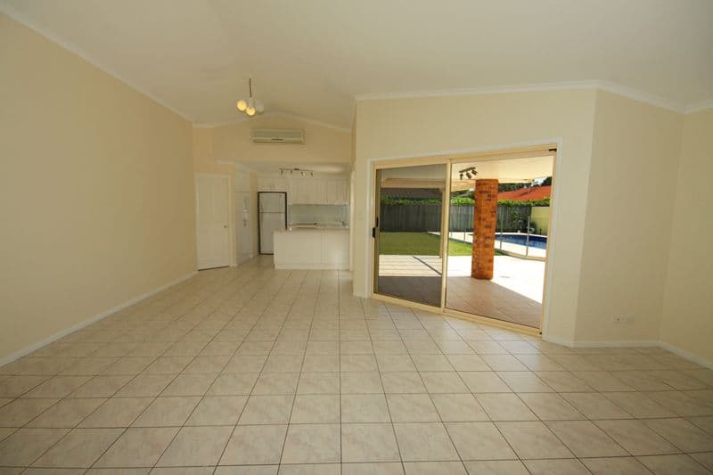 14  Fernleigh Crescent, MOUNTAIN CREEK QLD 4557, Mountain Creek - Thumbnail 4