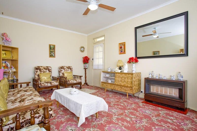 37 Fidge Crescent, BREAKWATER VIC 3219, Breakwater - Thumbnail 3