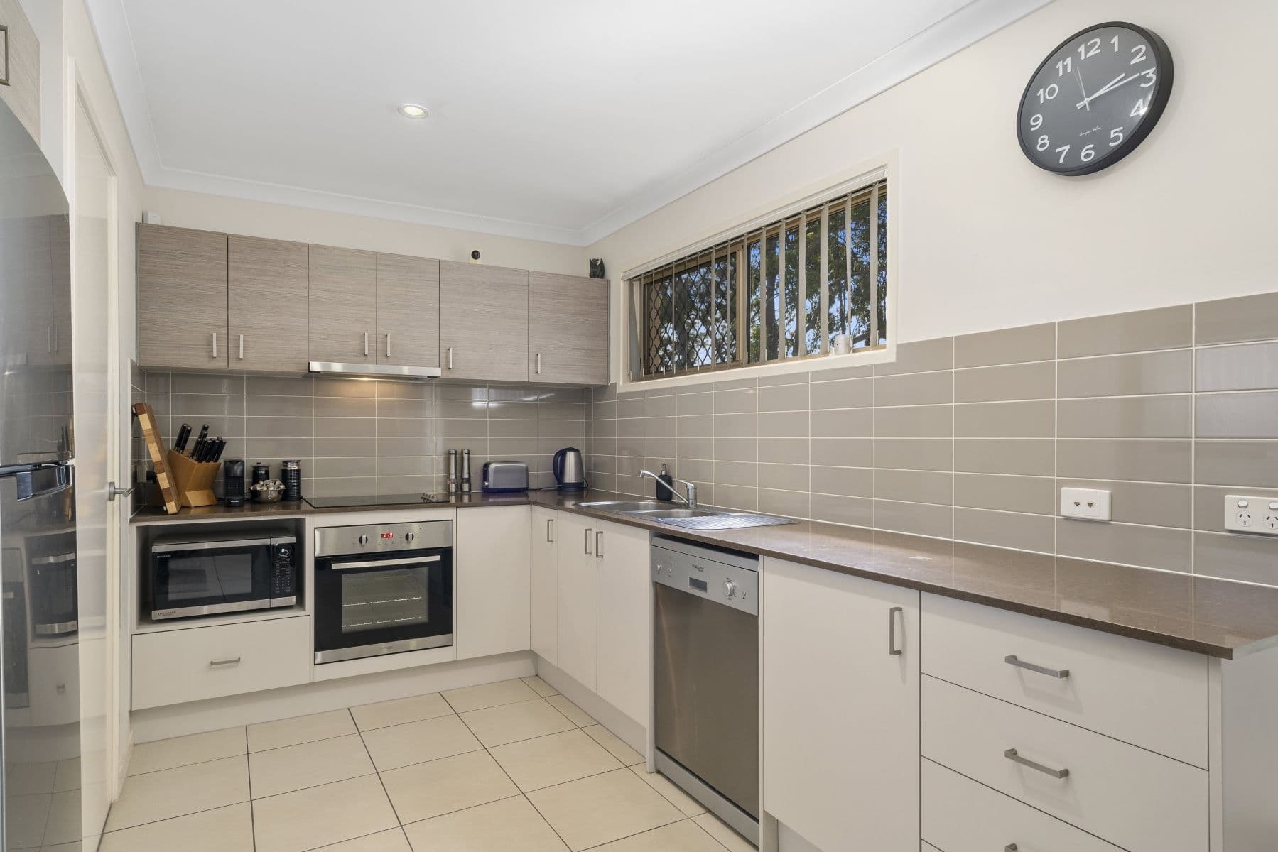 57 Braxlaw Crescent, Dakabin QLD 4503, Dakabin - Thumbnail 3