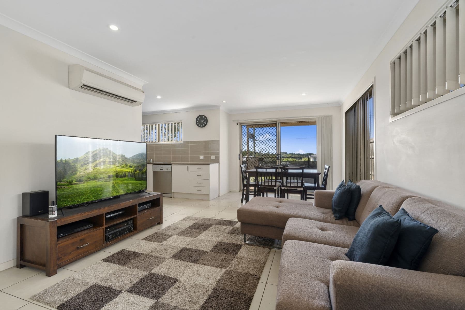 57 Braxlaw Crescent, Dakabin QLD 4503, Dakabin - Thumbnail 5
