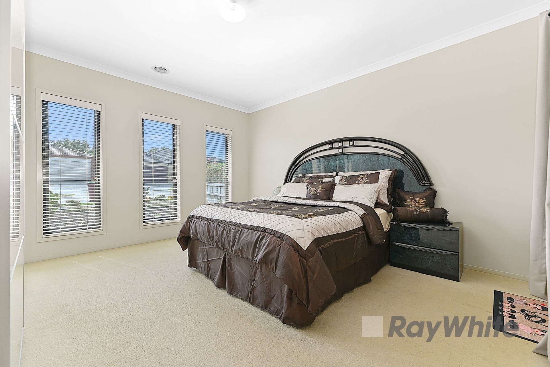 9 Lancashire Drive, Cranbourne North VIC 3977, Cranbourne North - Thumbnail 8