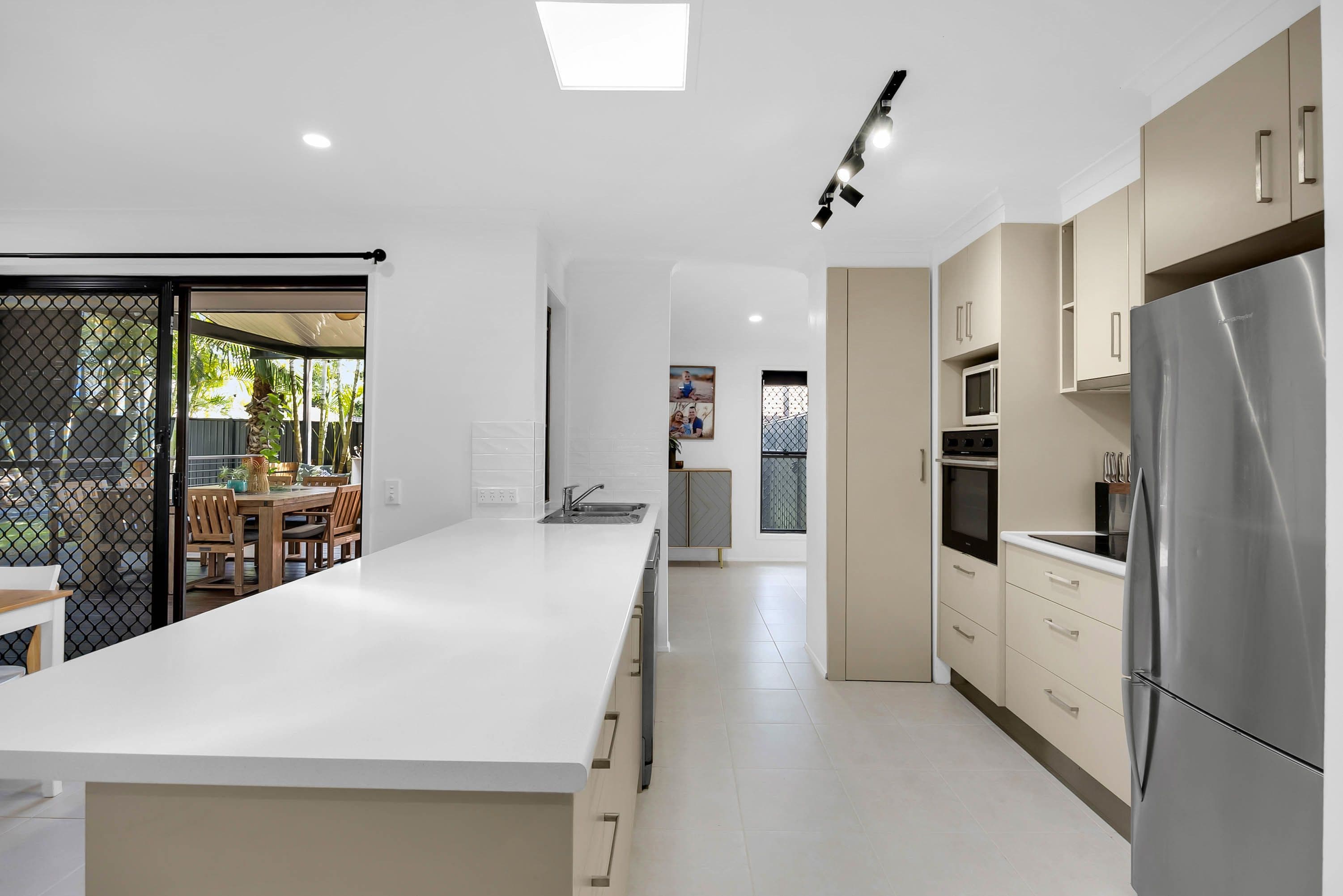 84 Alexander Drive, Highland Park QLD 4211, Highland Park - Thumbnail 6