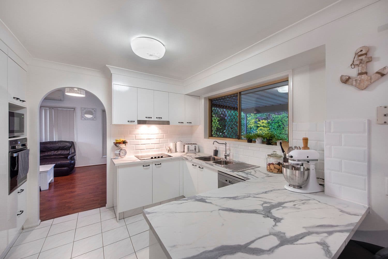 198 Castile Crescent, Edens Landing QLD 4207, Edens Landing - Thumbnail 2