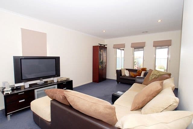 9 St Lukes Road, TARNEIT VIC 3029, Tarneit - Thumbnail 3