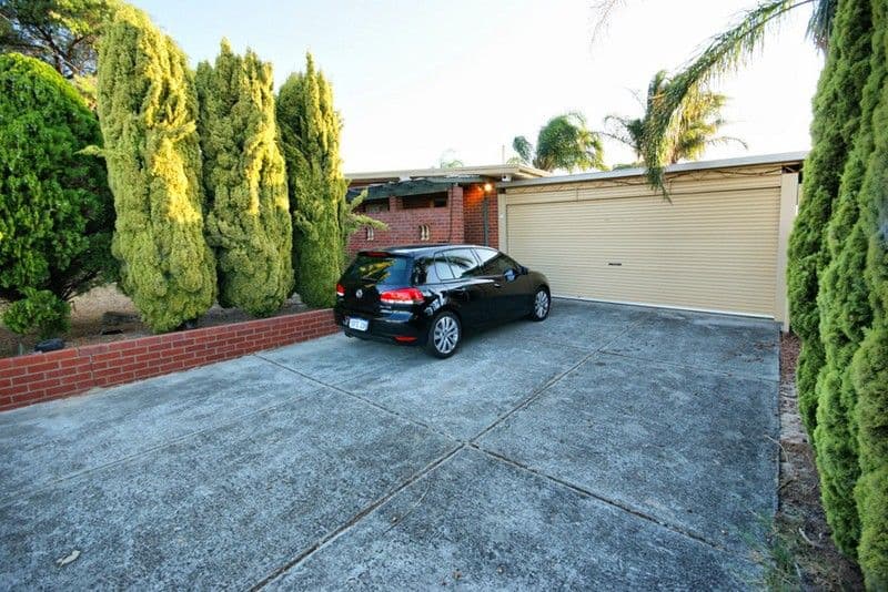 40 Mercer Way, BALGA WA 6061, Balga - Thumbnail 2