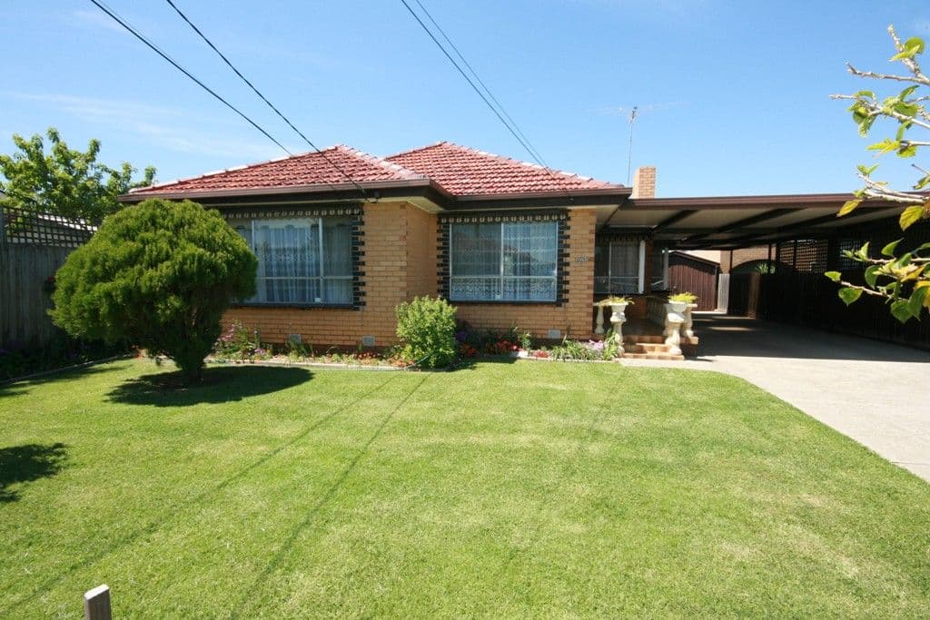 20 Orford Road, ST ALBANS VIC 3021, St Albans - Image 1