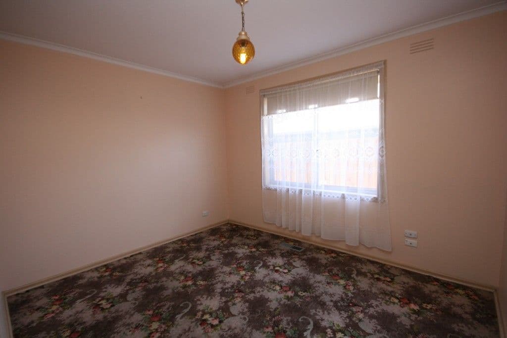 20 Orford Road, ST ALBANS VIC 3021, St Albans - Thumbnail 4