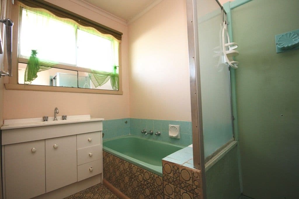 20 Orford Road, ST ALBANS VIC 3021, St Albans - Thumbnail 5