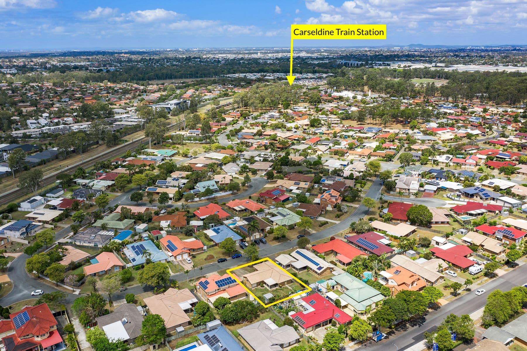 18 Allira Crescent, Carseldine QLD 4034, Carseldine - Thumbnail 2