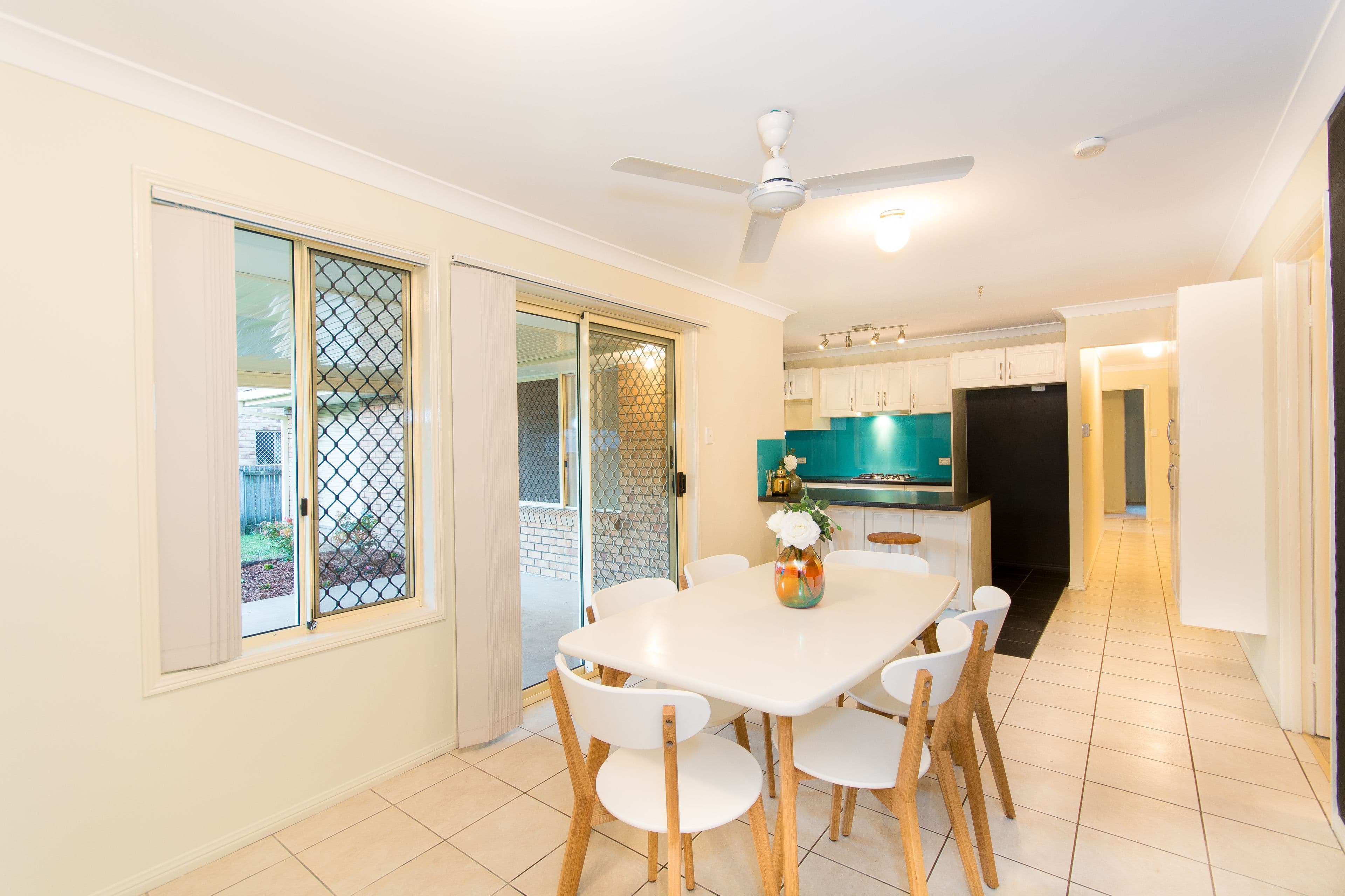 18 Allira Crescent, Carseldine QLD 4034, Carseldine - Thumbnail 4