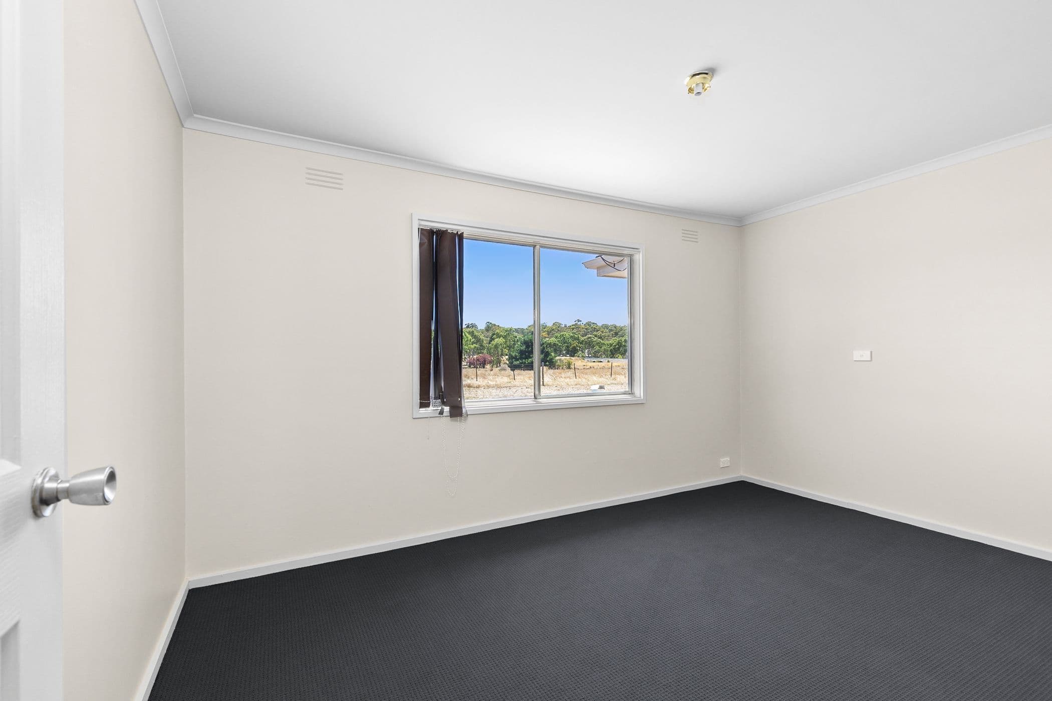 1 Grevillea Court, Ararat VIC 3377, Ararat - Thumbnail 5
