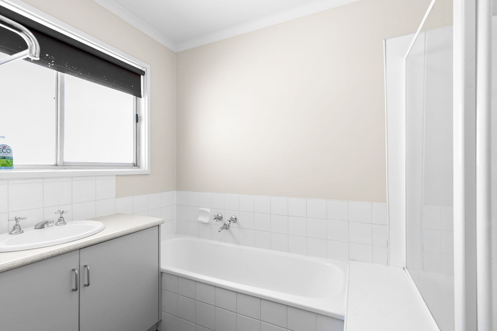 1 Grevillea Court, Ararat VIC 3377, Ararat - Thumbnail 6