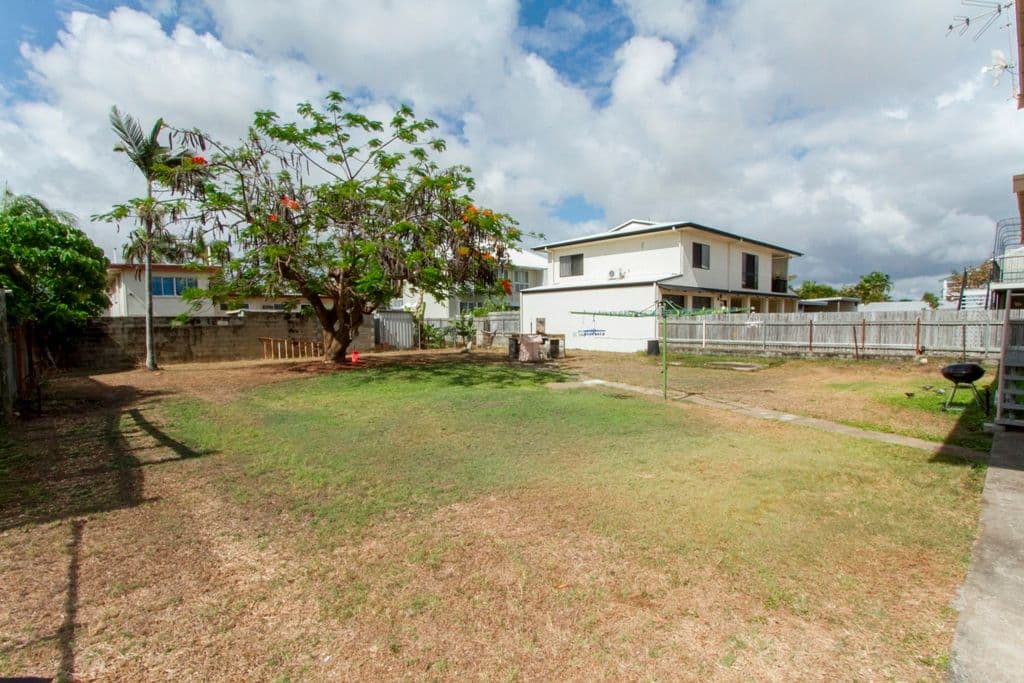 86 Albany Road, PIMLICO QLD 4812, Pimlico - Thumbnail 5