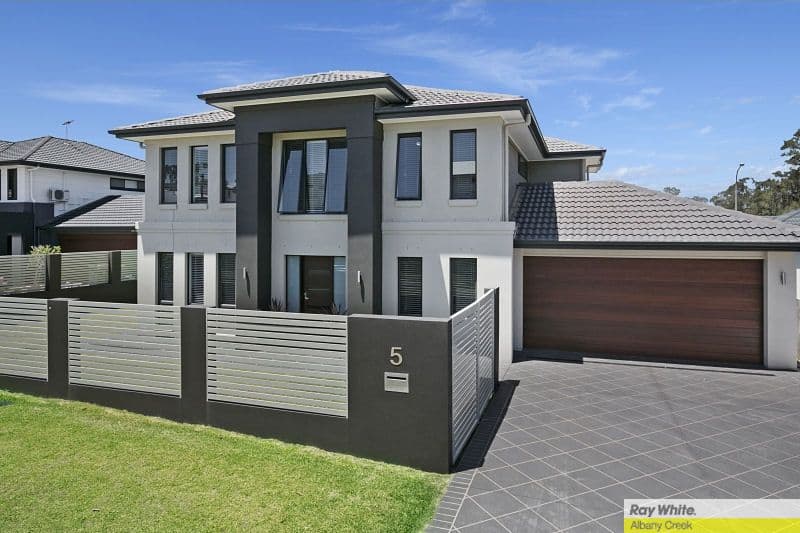 5 Seeana Crescent, Bridgeman Downs QLD 4035, Bridgeman Downs - Image 1