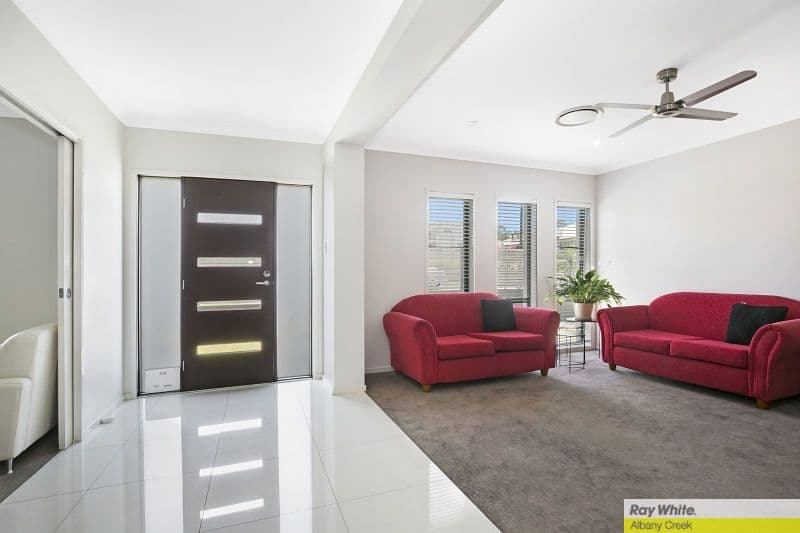 5 Seeana Crescent, Bridgeman Downs QLD 4035, Bridgeman Downs - Thumbnail 2