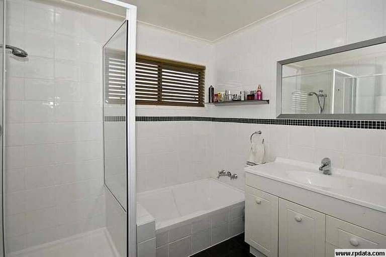 16 Moffatt Road, WATERFORD WEST QLD 4133, Waterford West - Thumbnail 4