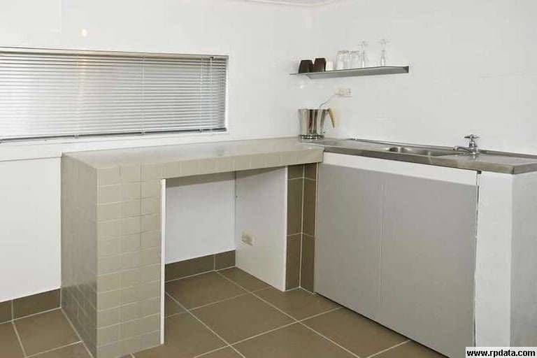 16 Moffatt Road, WATERFORD WEST QLD 4133, Waterford West - Thumbnail 5