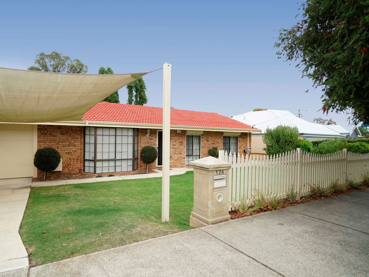 124 Belgravia Street, Belmont WA 6104, Belmont - Thumbnail 3