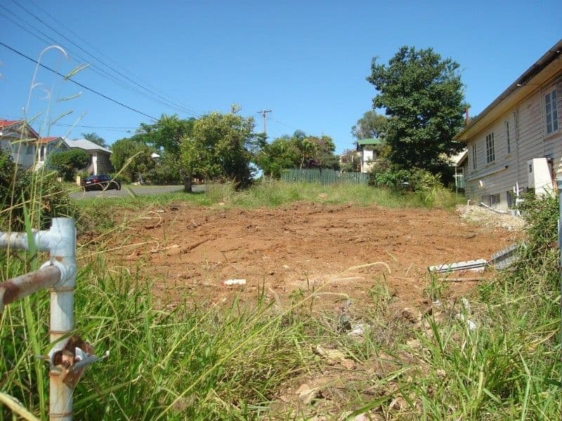7 Boronia Avenue, HOLLAND PARK WEST QLD 4121, Holland Park West - Thumbnail 2