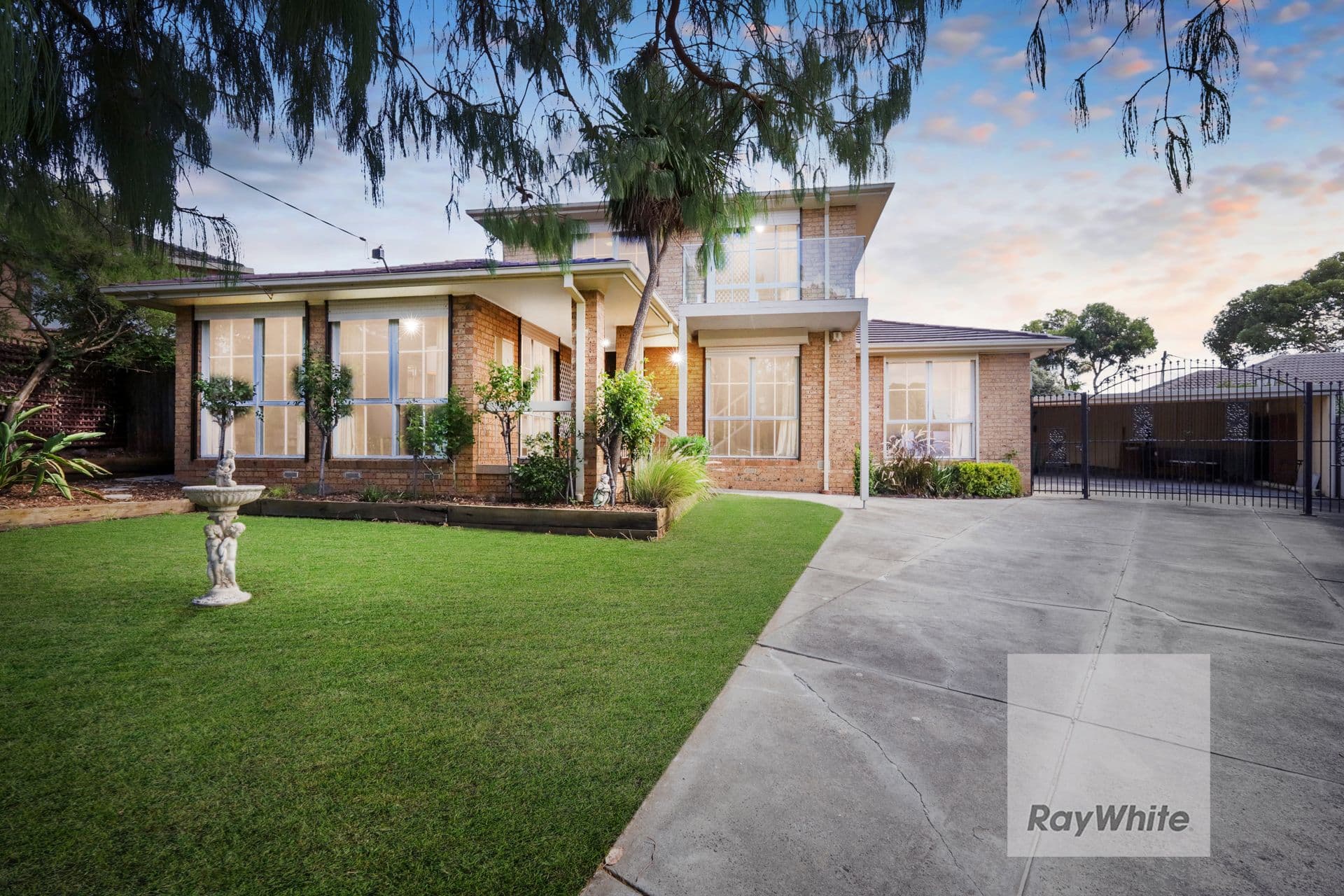 8 Glendale Place, Gladstone Park VIC 3043, Gladstone Park - Image 1