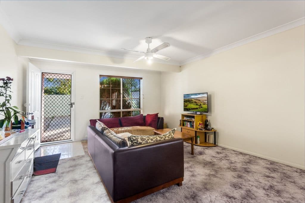 125 Farnell Street, Chermside QLD 4032, Chermside - Thumbnail 2