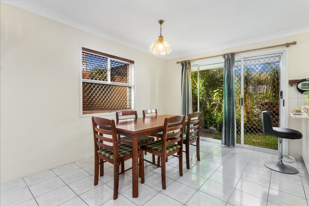 125 Farnell Street, Chermside QLD 4032, Chermside - Thumbnail 4
