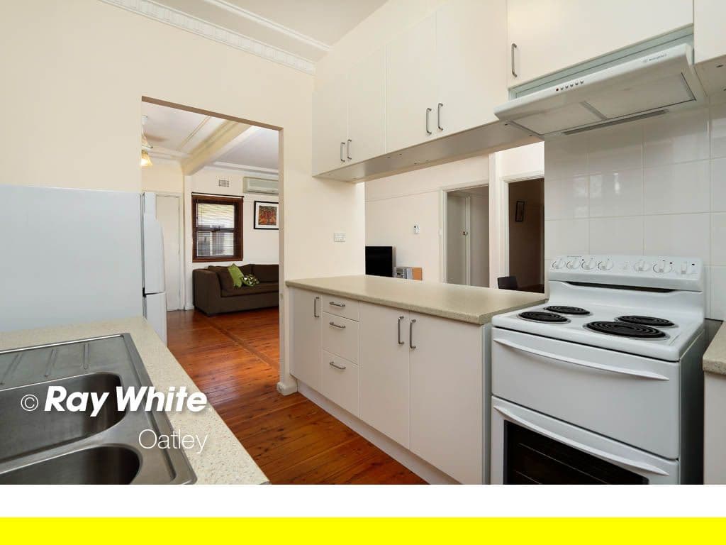 24 Glen Road, OATLEY NSW 2223, Oatley - Thumbnail 3