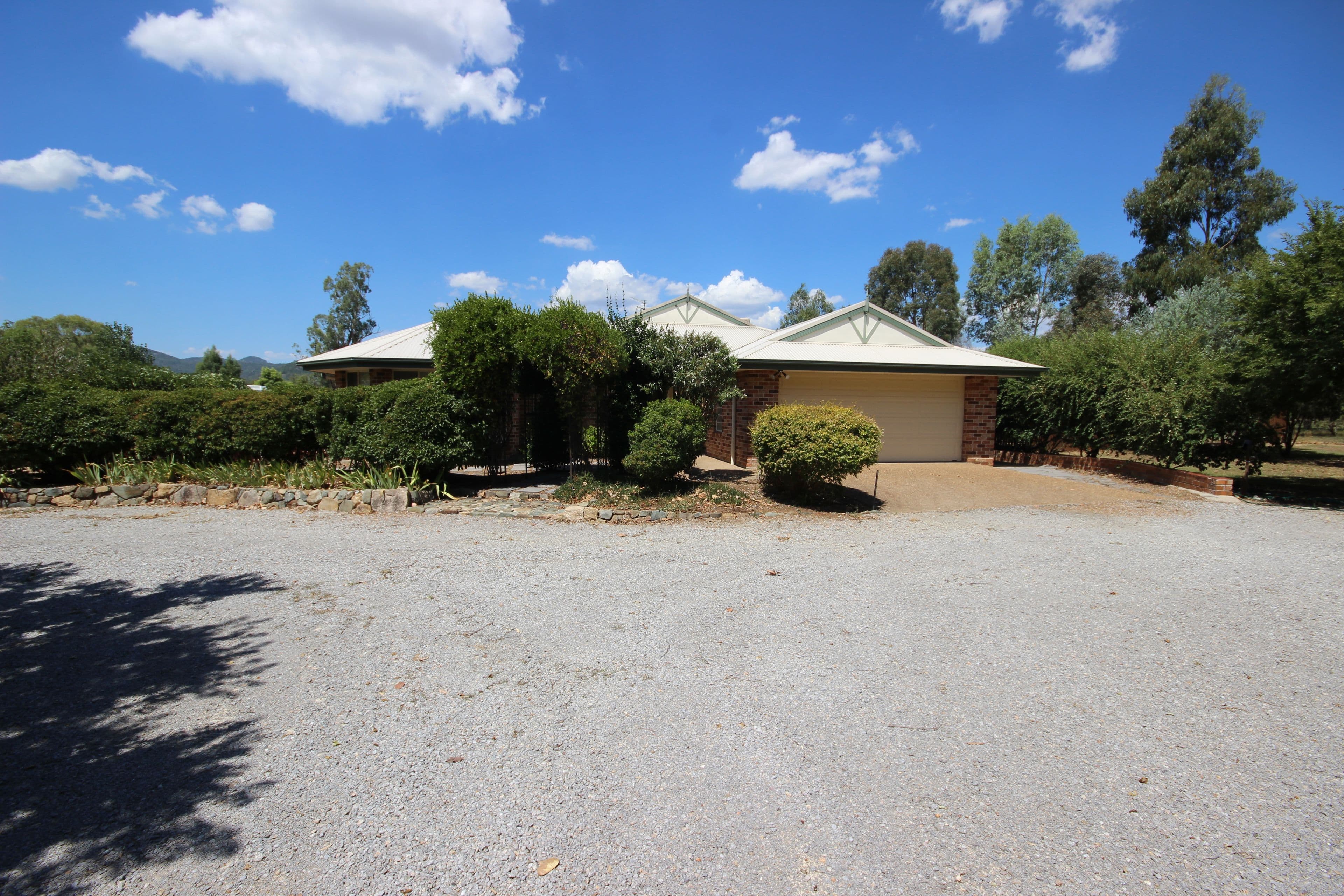 51 Catherine Way, Tamworth NSW 2340, Tamworth - Image 1