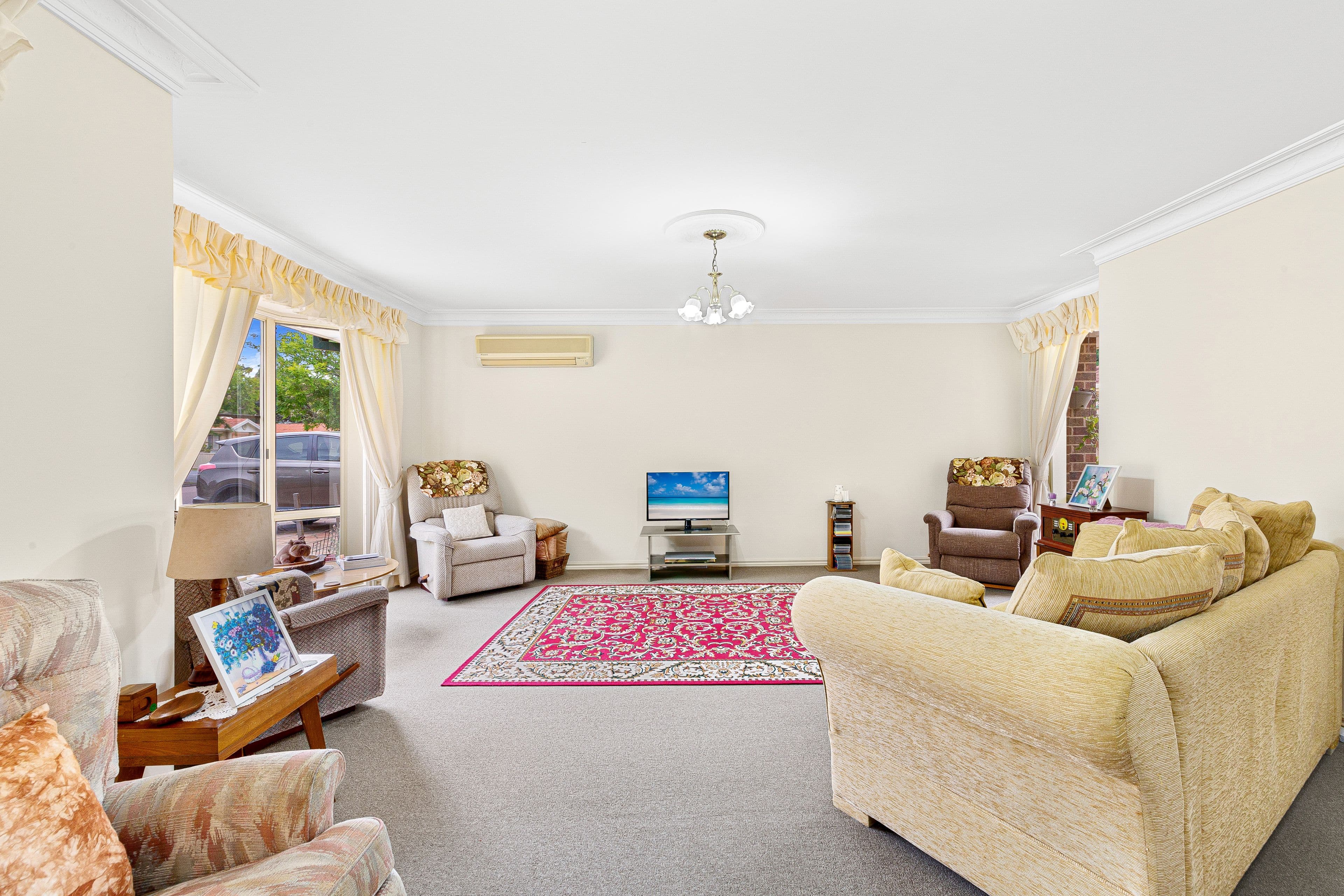 52 Christopher Crescent, Lake Haven NSW 2263, Lake Haven - Thumbnail 3