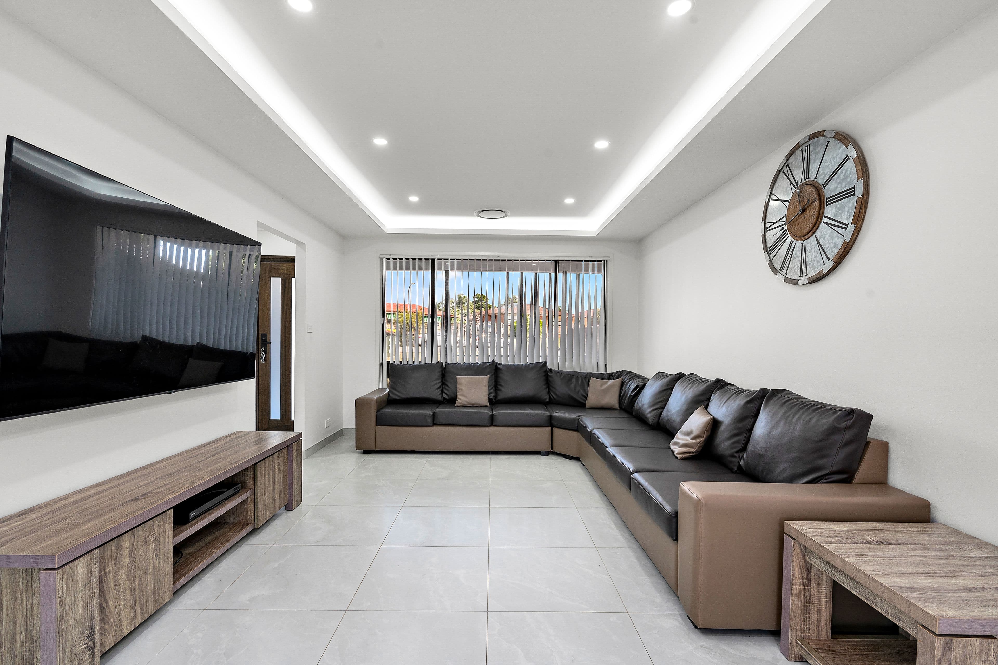 7 Hoyle Place, Greenfield Park NSW 2176, Greenfield Park - Thumbnail 4