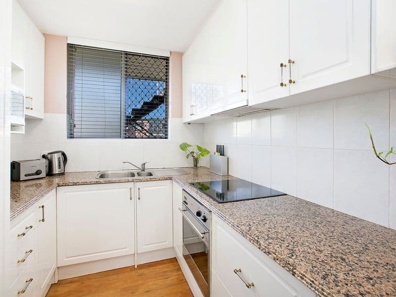 79 Cleveland Street, Greenslopes QLD 4120, Greenslopes - Thumbnail 3
