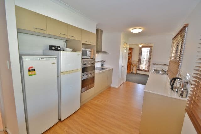 21 Cottonwood Court, LANDSBOROUGH QLD 4550, Landsborough - Thumbnail 4