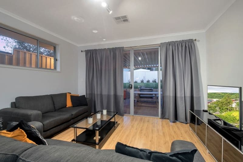 15 Clearview Crescent, Clearview SA 5085, Clearview - Thumbnail 4