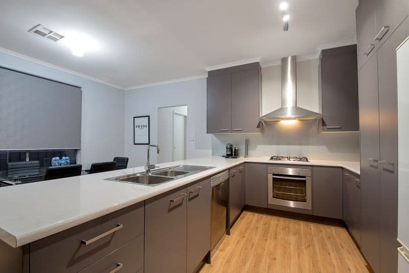 15 Clearview Crescent, Clearview SA 5085, Clearview - Thumbnail 6