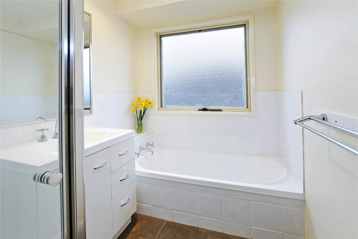 13 Rockley Close, CORIO VIC 3214, Corio - Thumbnail 5