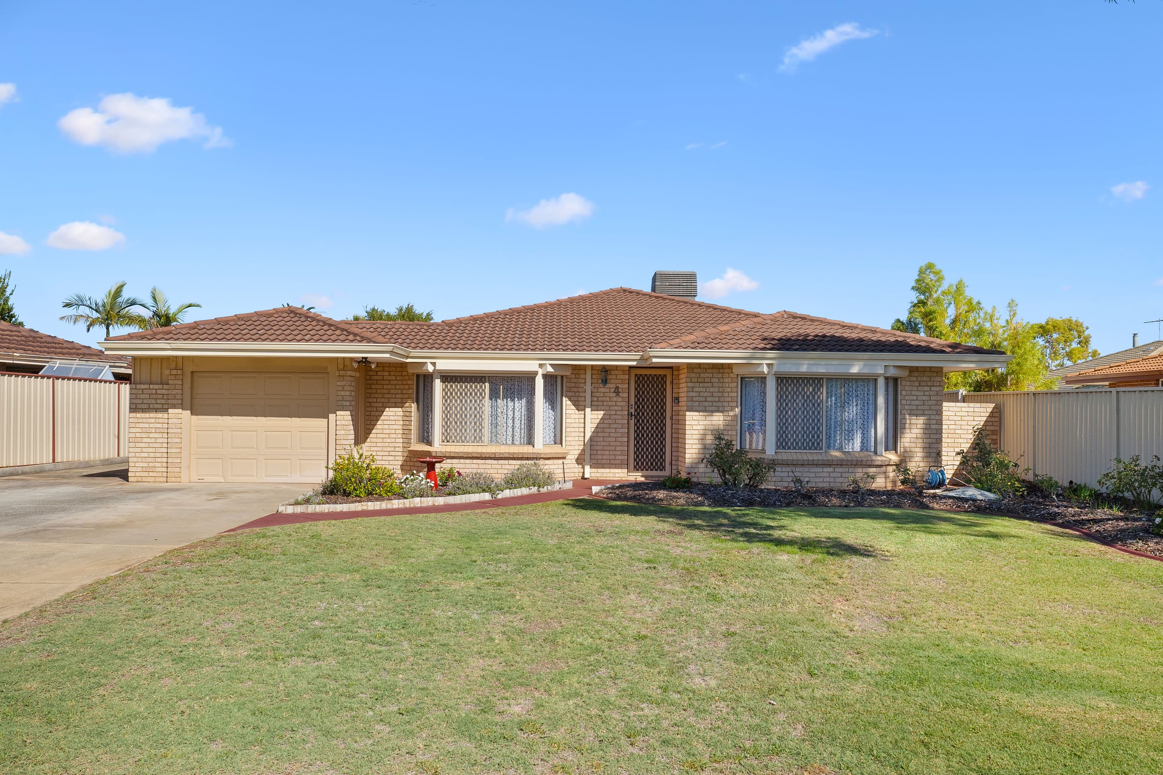 4 Brigadoon Place, Cooloongup WA 6168, Cooloongup - Image 1
