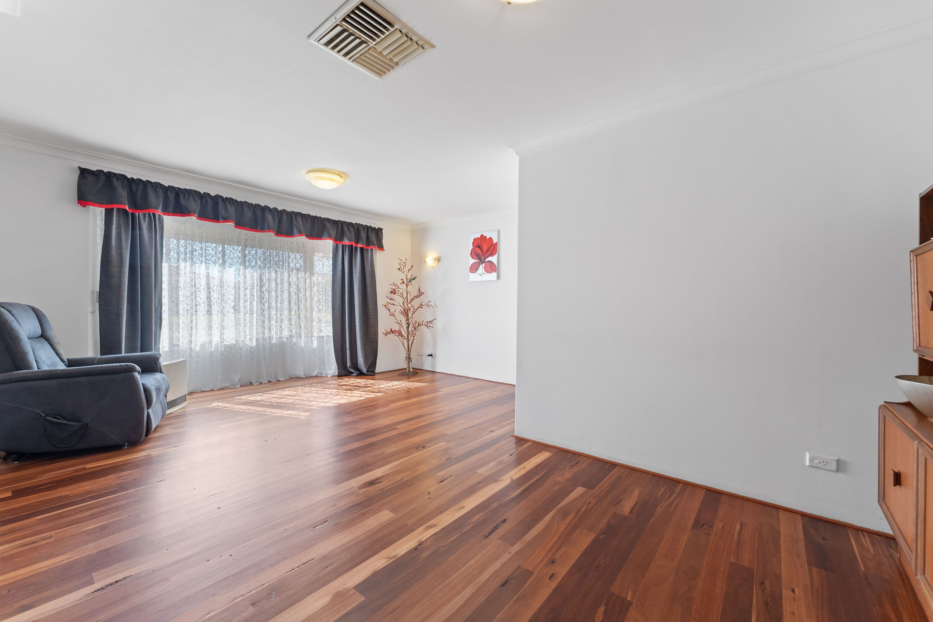 4 Brigadoon Place, Cooloongup WA 6168, Cooloongup - Thumbnail 6