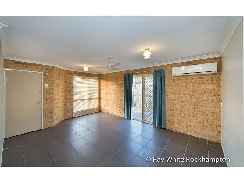 17 Stenlake Avenue, Kawana QLD 4701, Kawana - Thumbnail 2