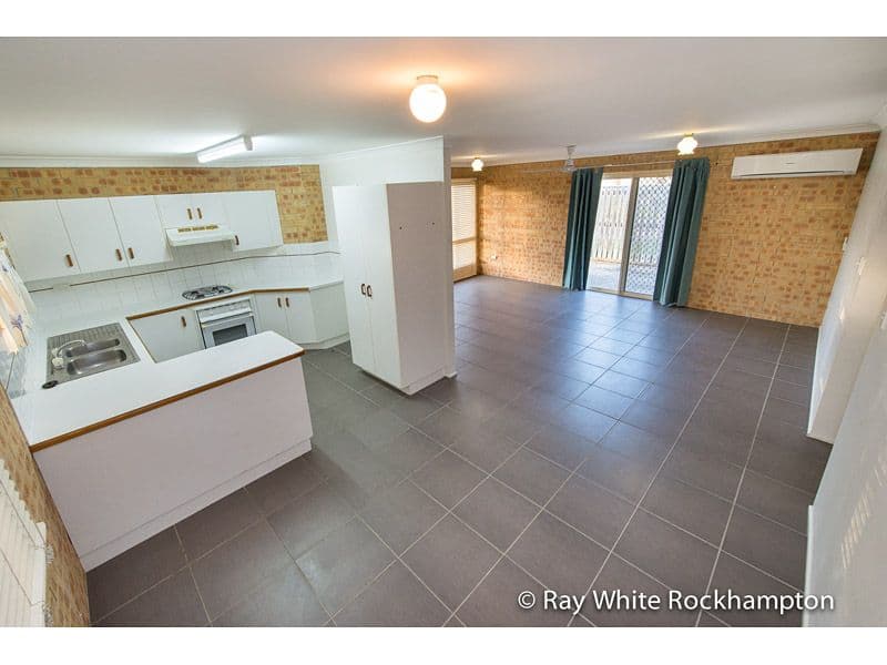 17 Stenlake Avenue, Kawana QLD 4701, Kawana - Thumbnail 4
