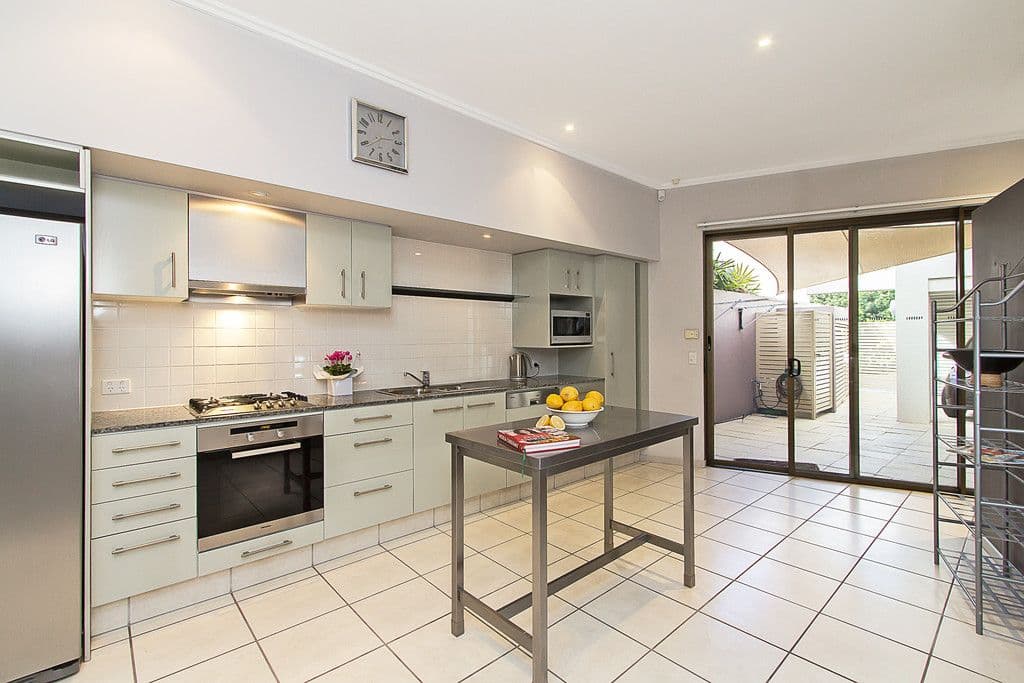 14 Moores Crescent, VARSITY LAKES QLD 4227, Varsity Lakes - Thumbnail 2
