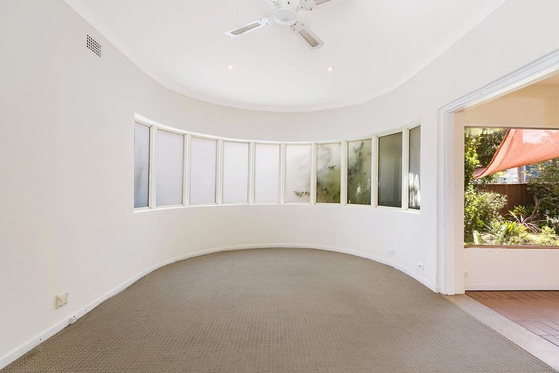229 Warringah Road, Beacon Hill - Thumbnail 3