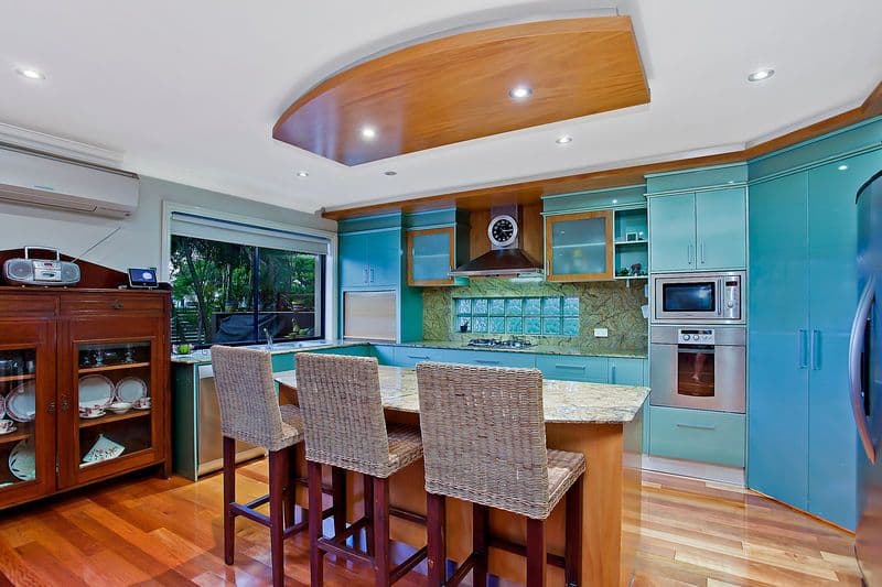 72 Banksia Broadway, BURLEIGH WATERS QLD 4220, Burleigh Waters - Thumbnail 6