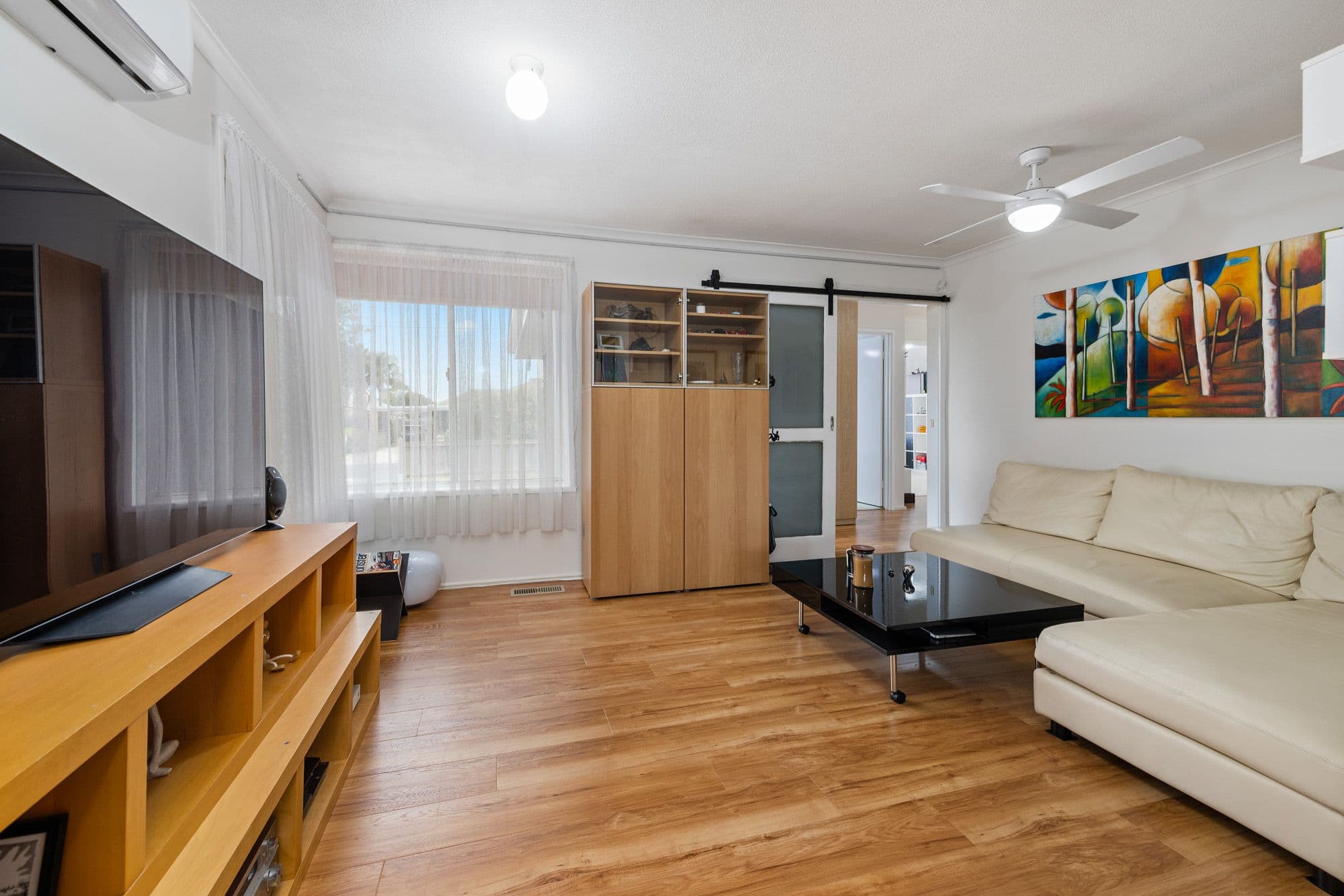 6 milton Drive, Wyndham Vale VIC 3024, Wyndham Vale - Thumbnail 5