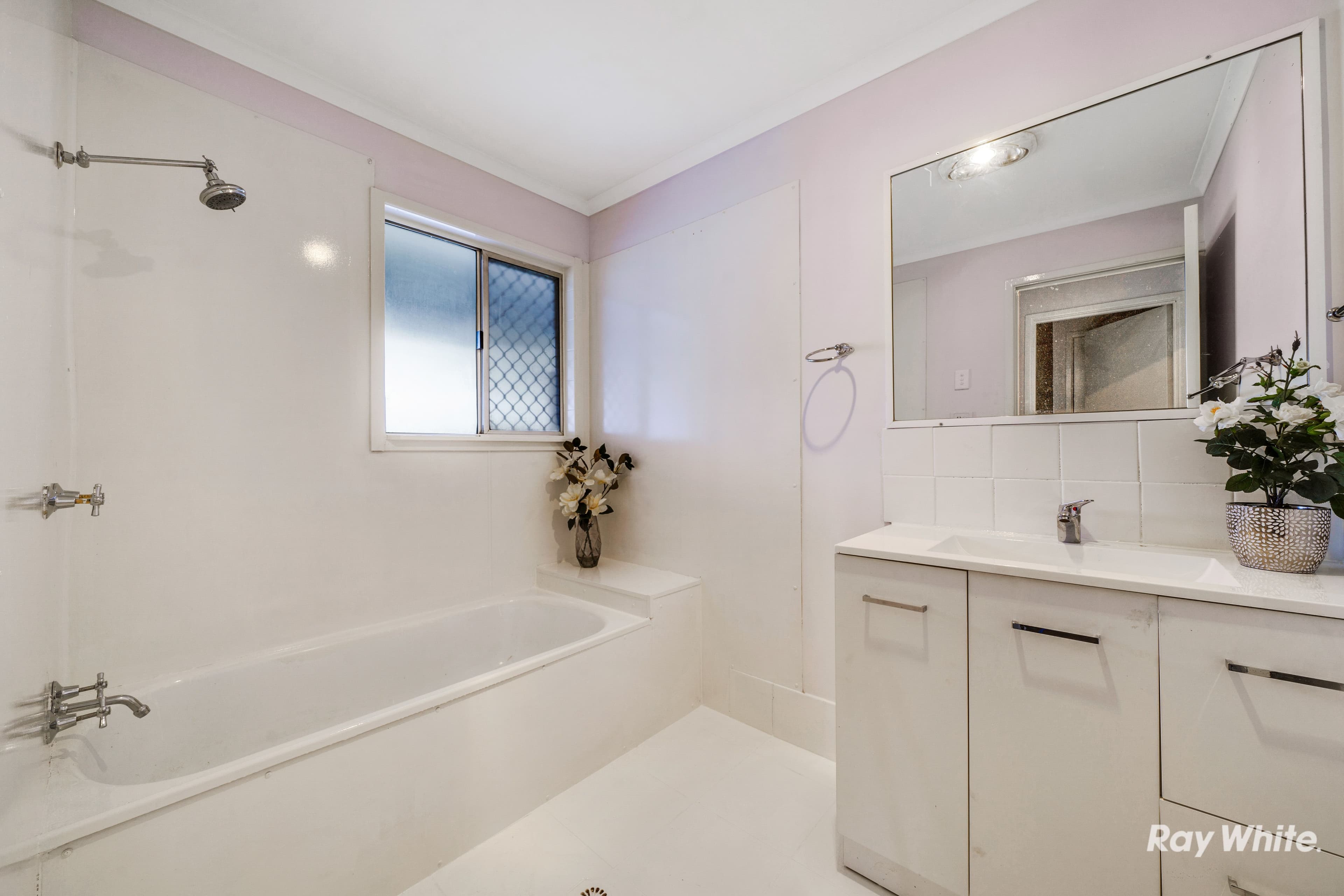 6 Parkland Court, Eagleby QLD 4207, Eagleby - Thumbnail 4