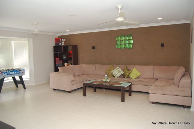 100  Flinders Crescent, BORONIA HEIGHTS QLD 4124, Boronia Heights - Thumbnail 6