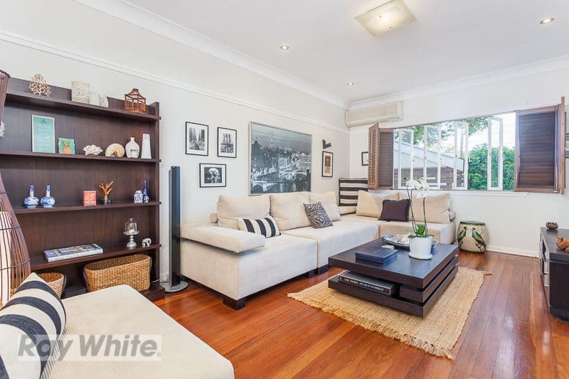125 McIlwraith Avenue, NORMAN PARK QLD 4170, Norman Park - Image 1