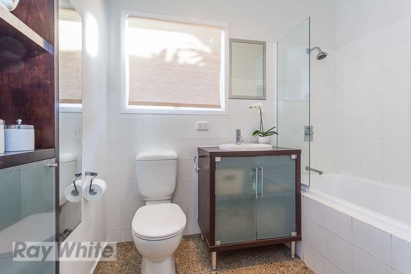125 McIlwraith Avenue, NORMAN PARK QLD 4170, Norman Park - Thumbnail 8